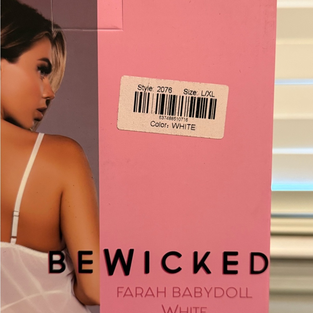 Be Wicked Farah Babydoll in Elegant White - Picture 7 of 9